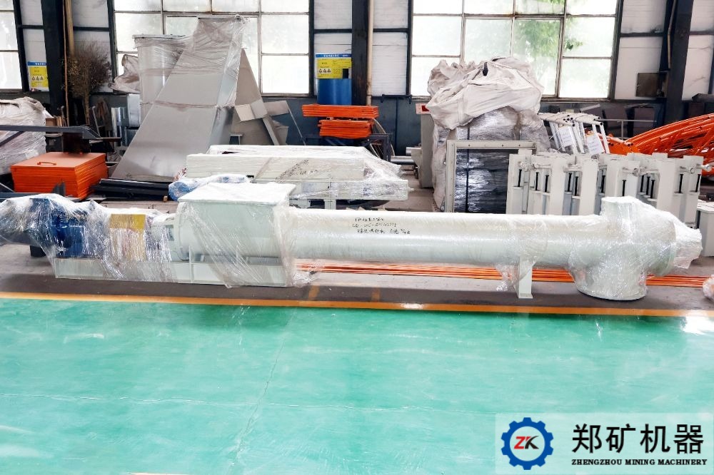 伊拉克皮帶秤單管螺旋喂料機2.jpg